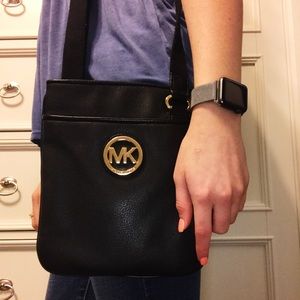Black Michael Kors crossbody